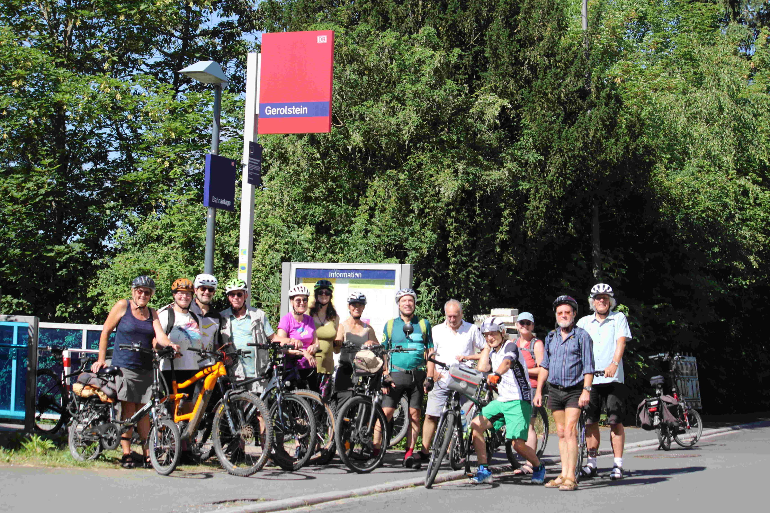 Start zur Grünen Radtour 2025. Foto Dirk Lohmann