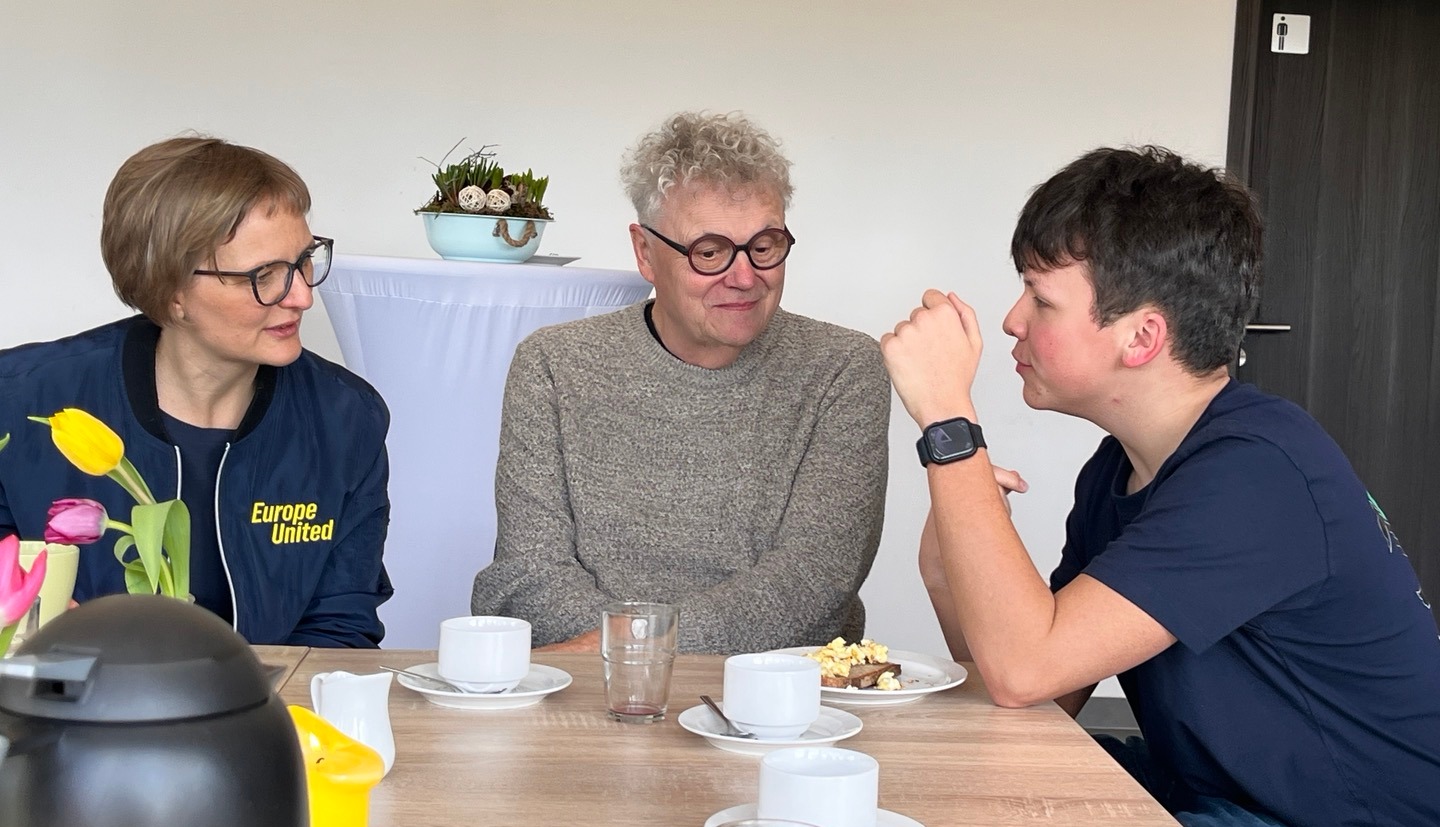 Franziska Brantner in Basberg zum Frühstück am 16.03.2026