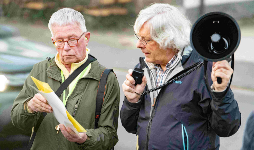 Einstehen für Demokratie - Unsere Vulkaneifel - Hand in Hand, Menschenkette in Kelberg am 9.3.2026